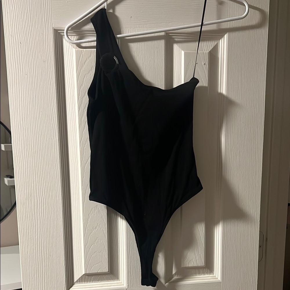 Chic Black One-Shoulder Bodysuit
